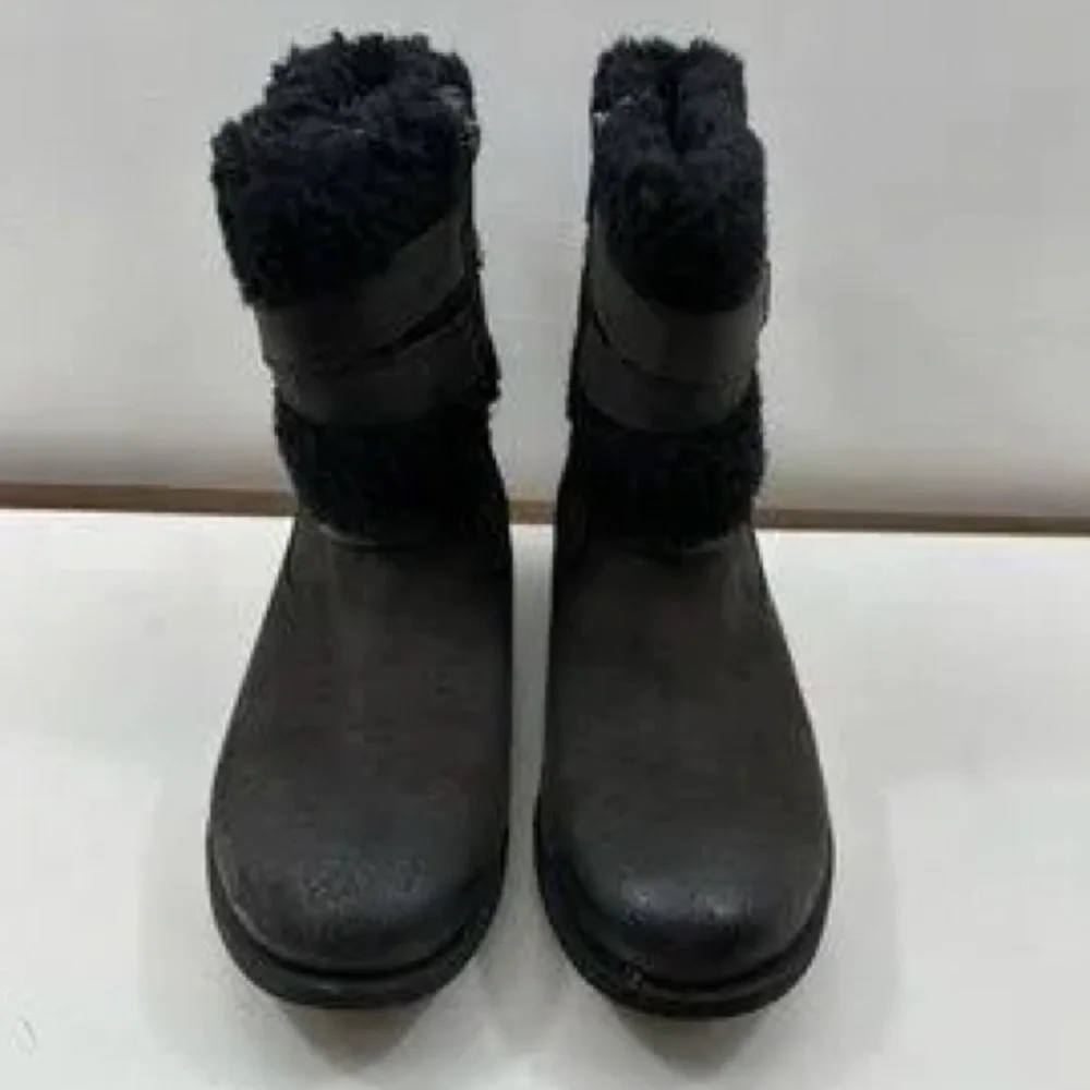 UGG BLAYRE III LEATHER WOOL BLACK FULLY LINED ANKLE MID ZIP BOOTS SIZE‎ 6…